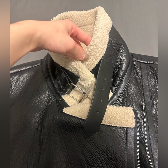 Oak and Fort Sherpa Leather Vest - Picture 3 of 4